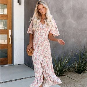 New Vici maxi floral print dress size small